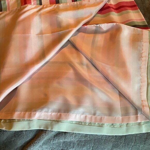 NWT Charter Club silk spring / work skirt. - Picture 3 of 9
